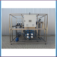 LDUV drain water disinfection with sandfilter for a capacity of 9,5 m3 / hour