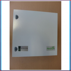 RackXtender Cabinet, single bay, <br> 1 x RackXtender Board <br> 1 x Power Supply <br> - exclusive RS485 <br> - exclusive optical met / plastic cable for external connection. <br> - 1 x 9 bays usable.